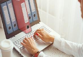 Картинка Зачем компании переходить на кадровый электронный документооборот?