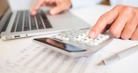 картинка От чего зависит заполнение строки 012 Приложения № 1 к Листу 02 декларации по налогу на прибыль в 1С:Бухгалтерия 8