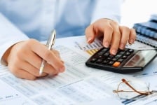 картинка Оформление чека при удержании из зарплаты сотрудника